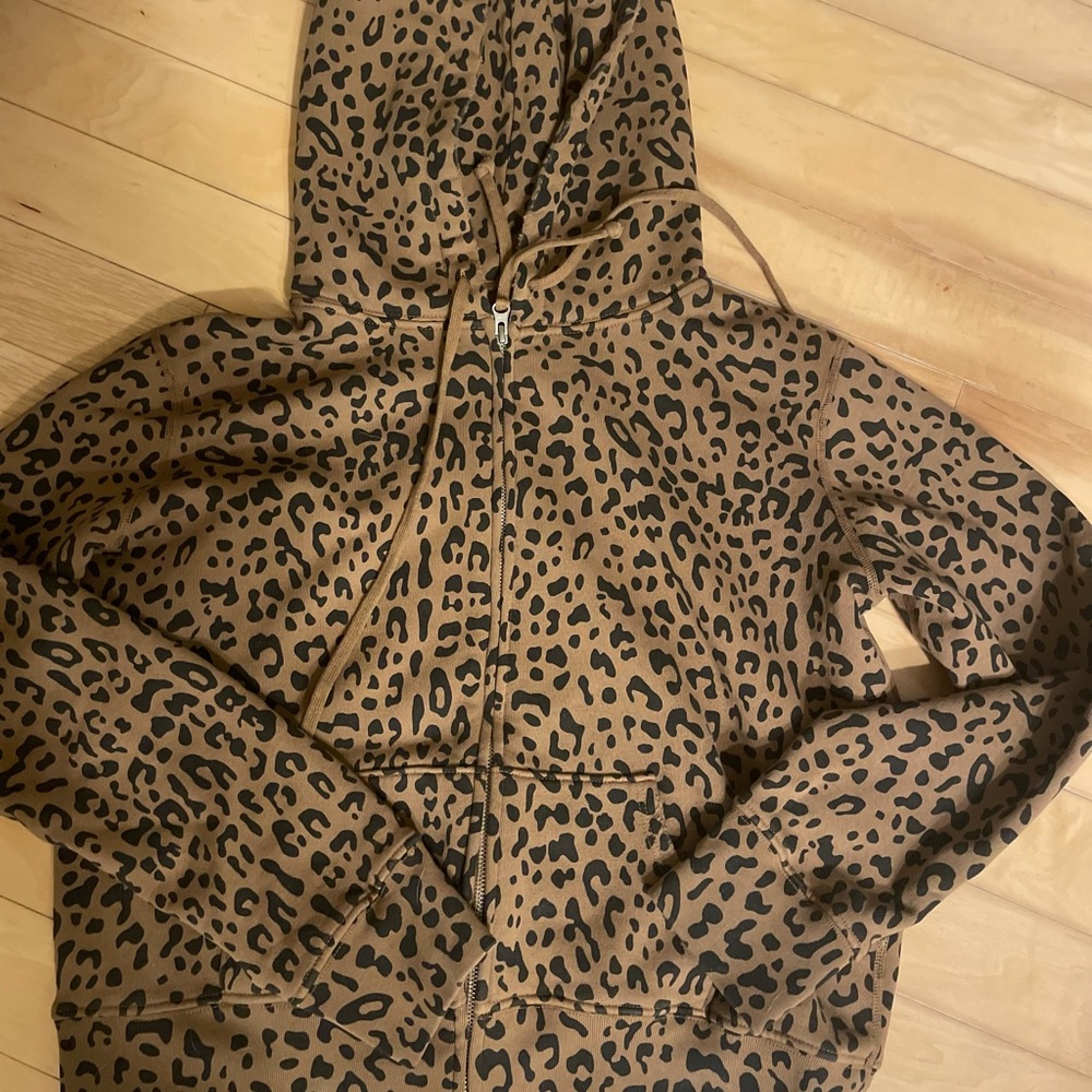 NWOT Nili Lotan Hoodie
